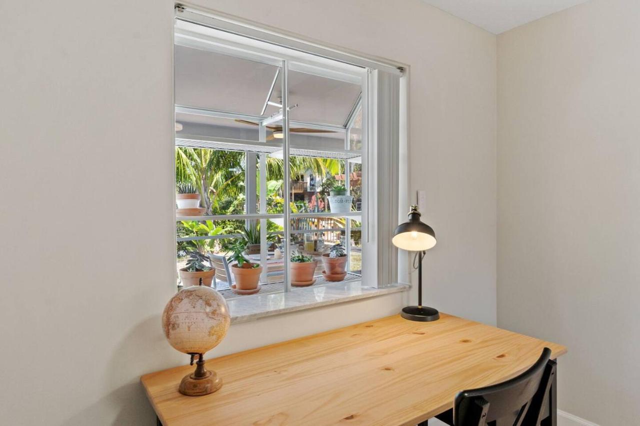 Boaters Bayshore Bungalow Naples Exterior photo